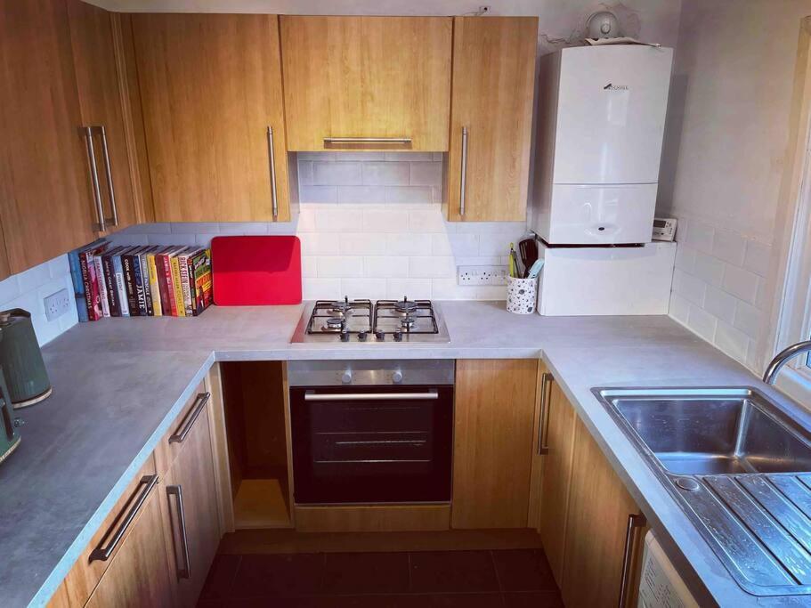 Chester/Handbridge Sleeps 9 + Netflix Hough Green Eksteriør billede
